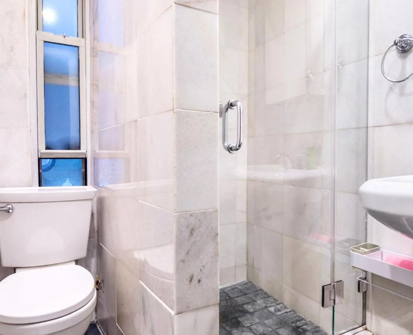 ניו יורק 2 Bedroom Home In Lower Manhattan