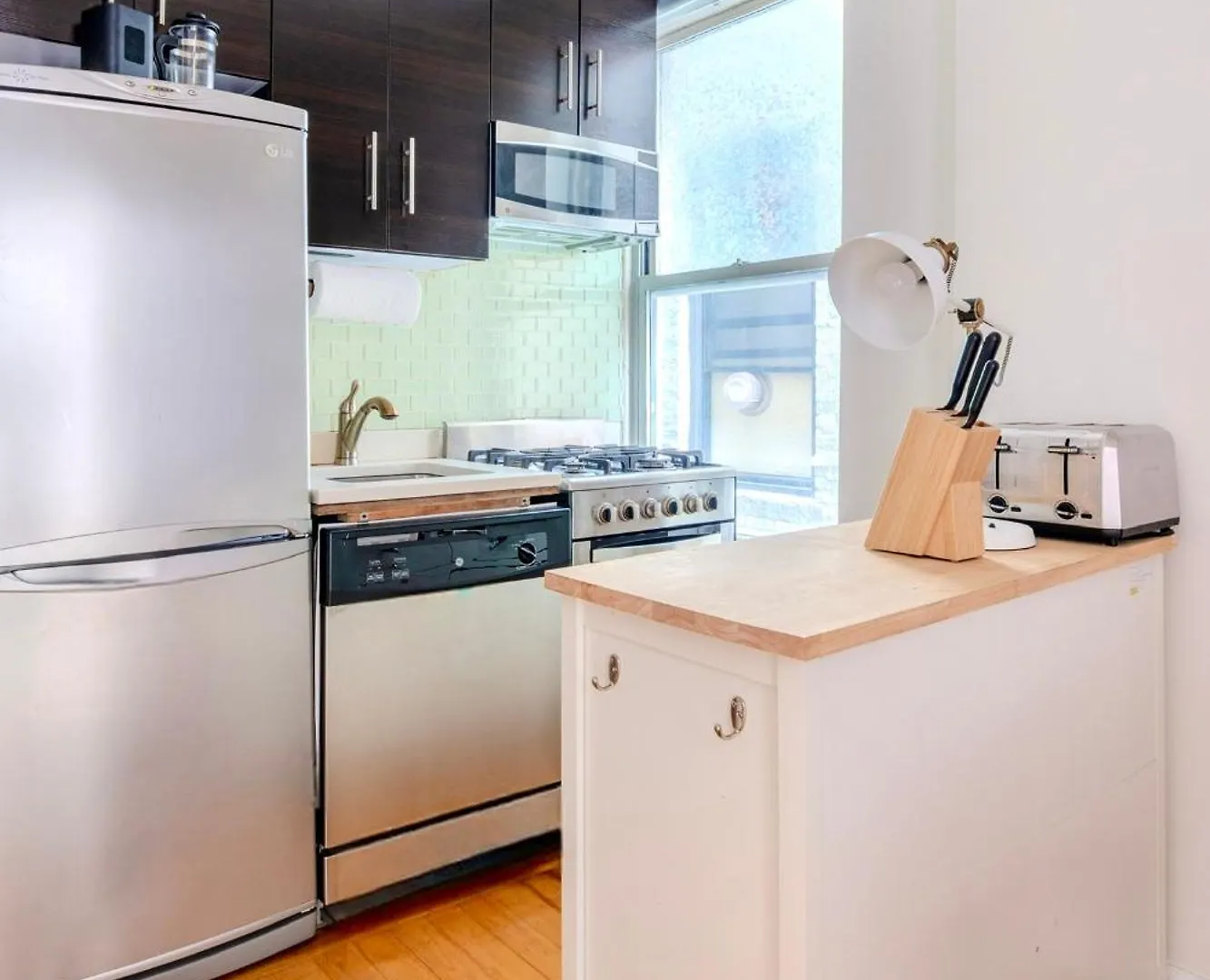 2 Bedroom Home In Lower Manhattan New York Apartment